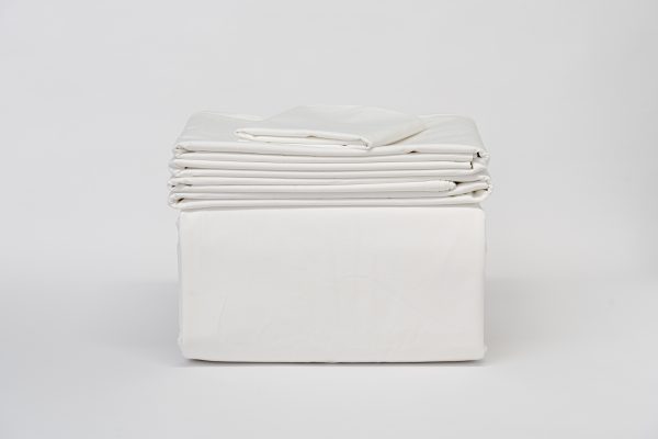 Luxury cotton-rich white hotel sheets for premium comfort