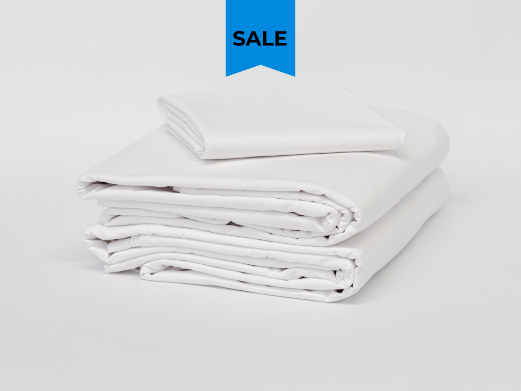 White hotel sheets with smooth, crisp finish for commercial use