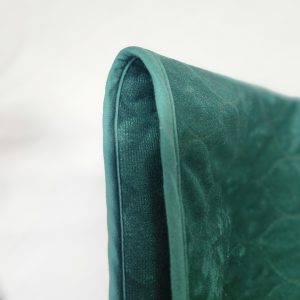 Reusable pet pad for bedding and furniture protection